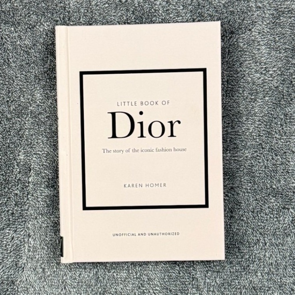 Little Book of Dior Hardcover Fashion History Karen Homer Welbeck 9781787393776